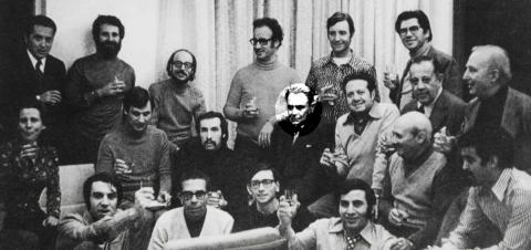 Reunião de fundação do Partido Socialista, em 19 de abril de 1973, realizada em Bad Münstereifel, Alemanha. Fernando Valle aparece assinalado à direita de Mário Soares.